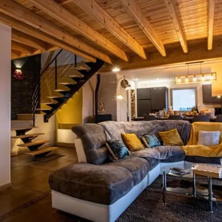 Eden Des Pyrénées Villa *