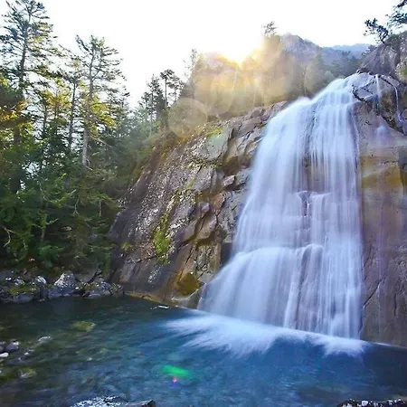 Eden Des Pyrénées *