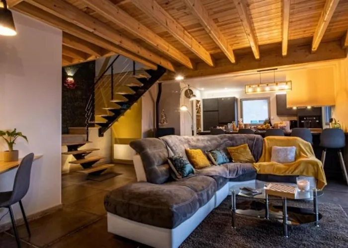 Eden Des Pyrénées Villa *