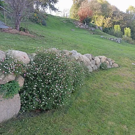 Eden Des Pyrenees فيلة *